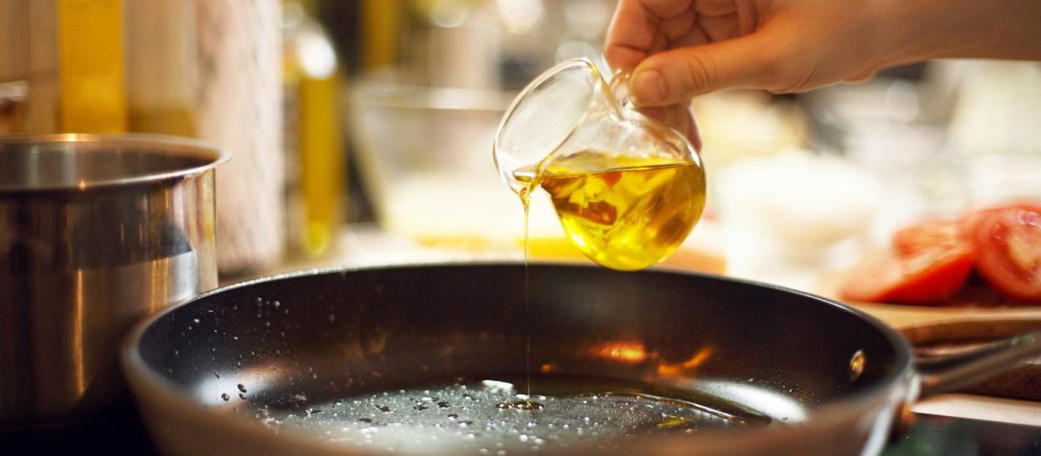 Cancer du sein : faut-il se méfier des huiles de cuisson ?